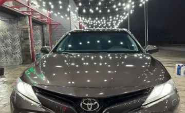 Toyota Camry 2018 года за 14 000 000 тг. в Шымкент фото 2
