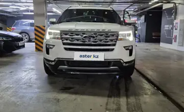 Ford Explorer 2018 года за 15 500 000 тг. в Астана фото 1