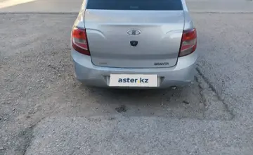 LADA (ВАЗ) Granta 2013 года за 2 000 000 тг. в Актобе фото 3