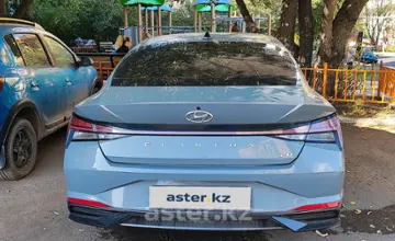 Hyundai Elantra 2022 года за 10 500 000 тг. в Астана фото 2
