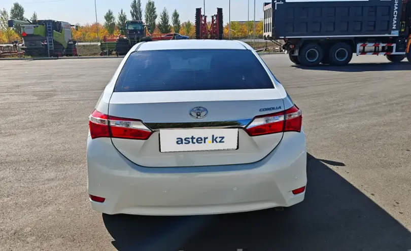 Toyota Corolla 2018 года за 8 400 000 тг. в Уральск фото 4