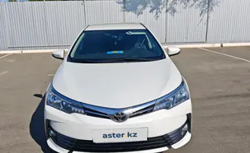Toyota Corolla 2018 года за 8 500 000 тг. в Уральск фото 2