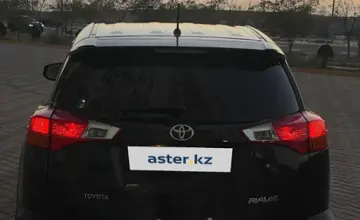 Toyota RAV4 2014 года за 9 000 000 тг. в Актау фото 4