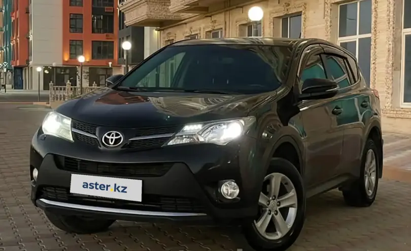 Toyota RAV4 2014 года за 9 000 000 тг. в Актау