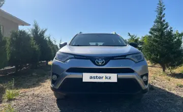 Toyota RAV4 2017 года за 10 800 000 тг. в Шымкент фото 2