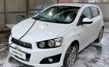 Chevrolet Aveo 2013 года за 3 200 000 тг. в Уральск фото 1
