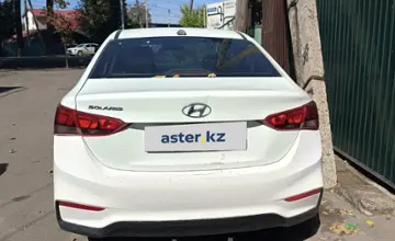 Hyundai Solaris 2018 года за 4 500 000 тг. в Алматы фото 2