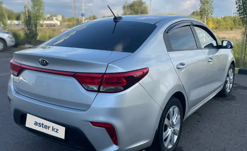 Kia Rio 2018 года за 7 000 000 тг. в Карагандинская область фото 4