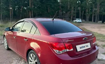 Chevrolet Cruze 2012 года за 4 000 000 тг. в Астана фото 2