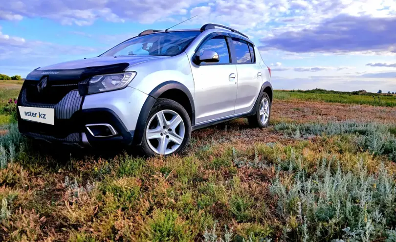 Renault Sandero 2019 года за 4 000 000 тг. в Кокшетау