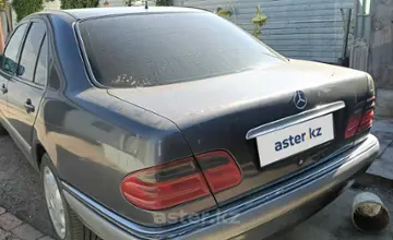 Mercedes-Benz E-Класс 1997 года за 2 500 000 тг. в Астана фото 4