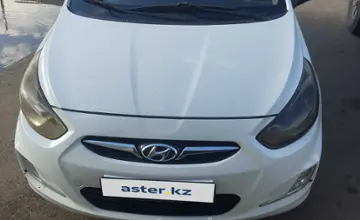 Hyundai Accent 2013 года за 4 500 000 тг. в Астана фото 2