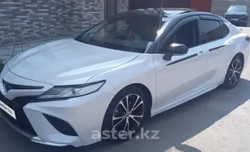 Toyota Camry 2019 года за 14 000 000 тг. в Павлодар фото 1