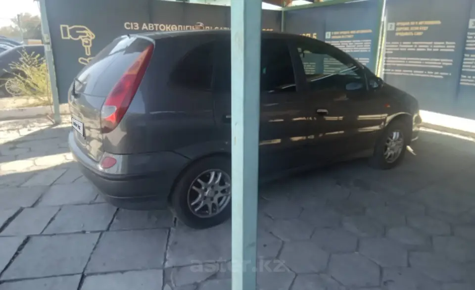 Nissan Almera Tino 2003 года за 3 500 000 тг. в Талдыкорган