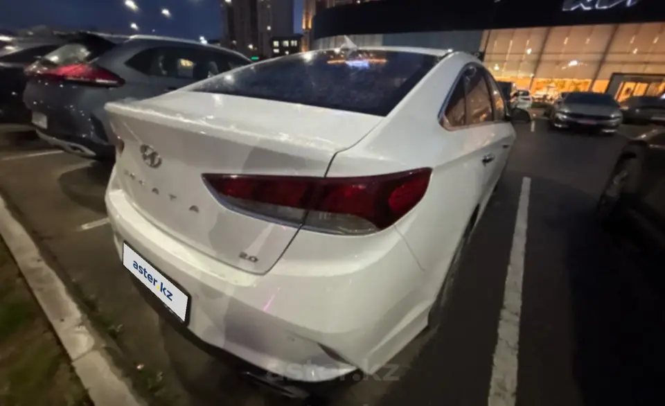 Hyundai Sonata 2018 года за 9 000 000 тг. в Астана