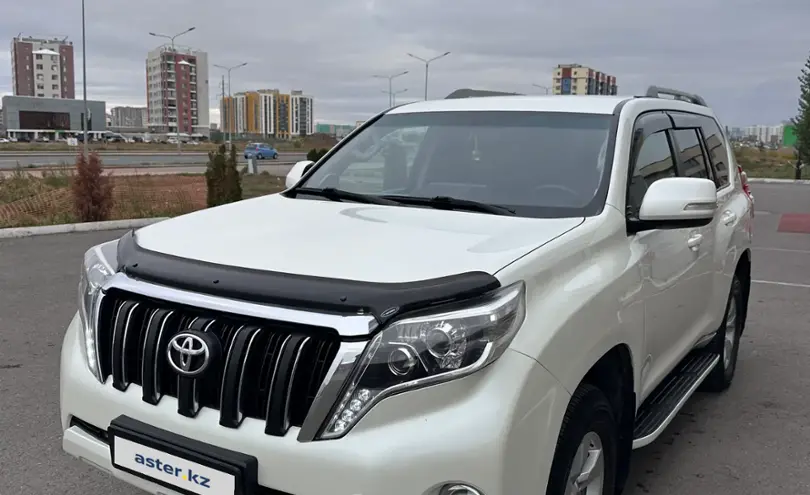 Toyota Land Cruiser Prado 2014 года за 16 500 000 тг. в Астана