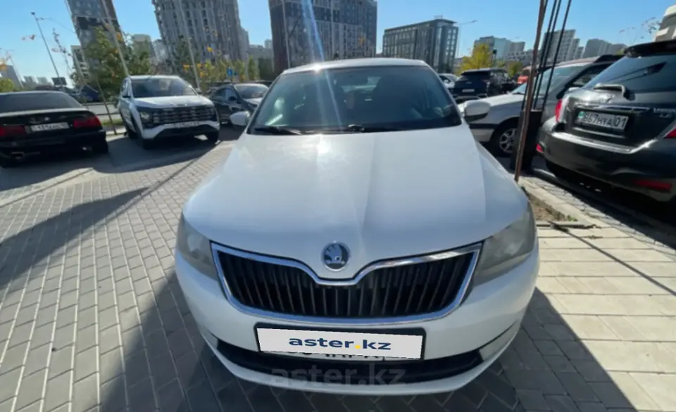 Skoda Rapid 2014 года за 5 000 000 тг. в Астана фото 2