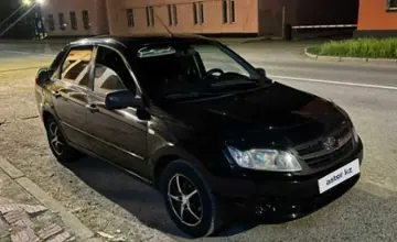 LADA (ВАЗ) Granta 2013 года за 1 550 000 тг. в Усть-Каменогорск фото 3
