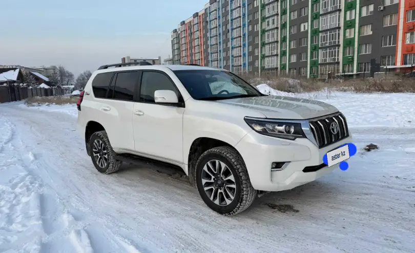 Toyota Land Cruiser Prado 2022 года за 25 700 000 тг. в Алматы фото 3