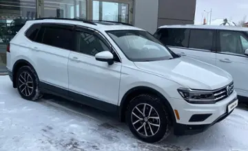 Volkswagen Tiguan 2021 года за 10 300 000 тг. в Астана фото 4