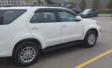 Toyota Fortuner 2014 года за 13 400 000 тг. в Павлодарская область фото 4