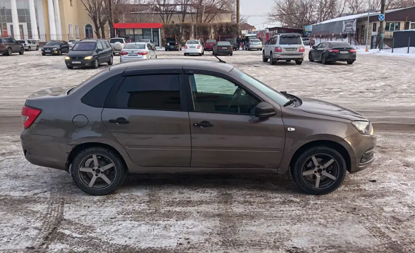 LADA (ВАЗ) Granta 2020 года за 3 800 000 тг. в Караганда фото 2