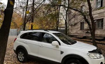 Chevrolet Captiva 2011 года за 6 000 000 тг. в Алматы фото 4