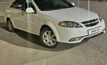 Daewoo Gentra 2014 года за 3 300 000 тг. в Туркестанская область фото 2