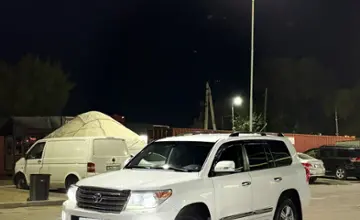 Toyota Land Cruiser 2014 года за 26 000 000 тг. в Шымкент фото 2