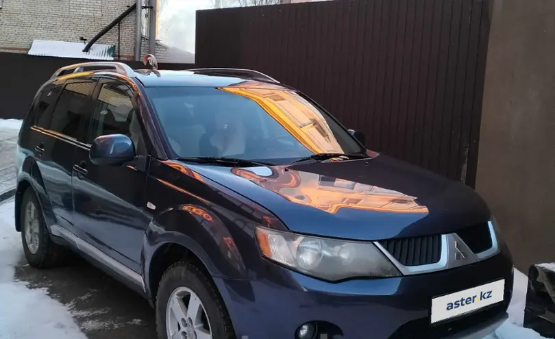Mitsubishi Outlander 2009 года за 7 500 000 тг. в Уральск