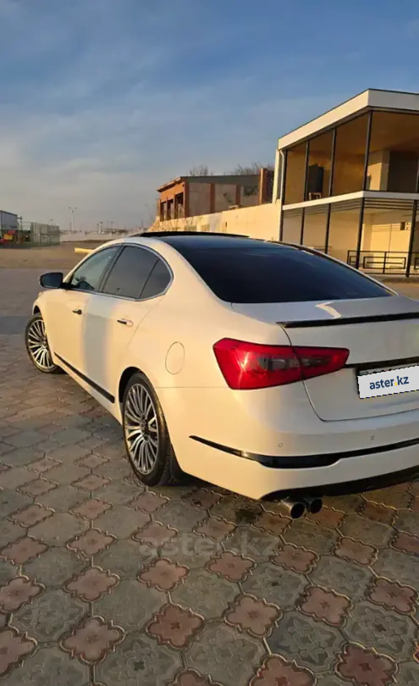 Kia Cadenza 2015 года за 9 500 000 тг. в Мангистауская область