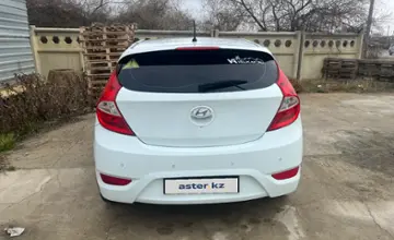 Hyundai Solaris 2013 года за 4 500 000 тг. в Мангистауская область фото 4