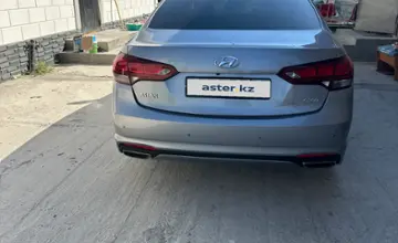 Hyundai Aslan 2016 года за 10 500 000 тг. в Туркестанская область фото 3