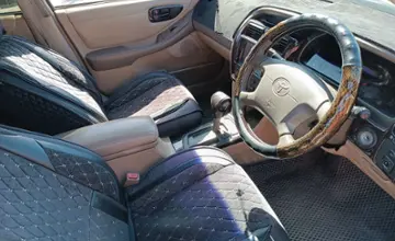 Toyota Avalon 1996 года за 2 000 000 тг. в Талдыкорган