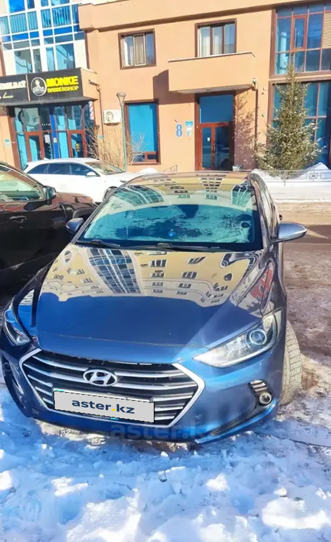Hyundai Elantra 2018 года за 7 500 000 тг. в Астана фото 2
