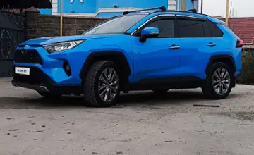 Toyota RAV4 2020 года за 15 000 000 тг. в Алматы