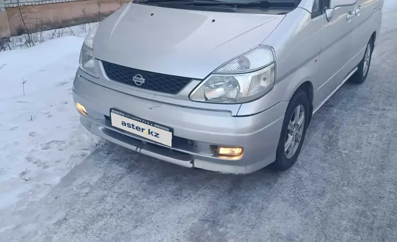 Nissan Serena 2001 года за 3 500 000 тг. в Семей