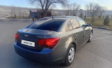 Chevrolet Cruze 2010 года за 3 300 000 тг. в Алматы фото 4