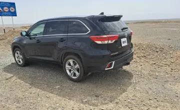 Toyota Highlander 2019 года за 18 300 000 тг. в Алматы фото 4