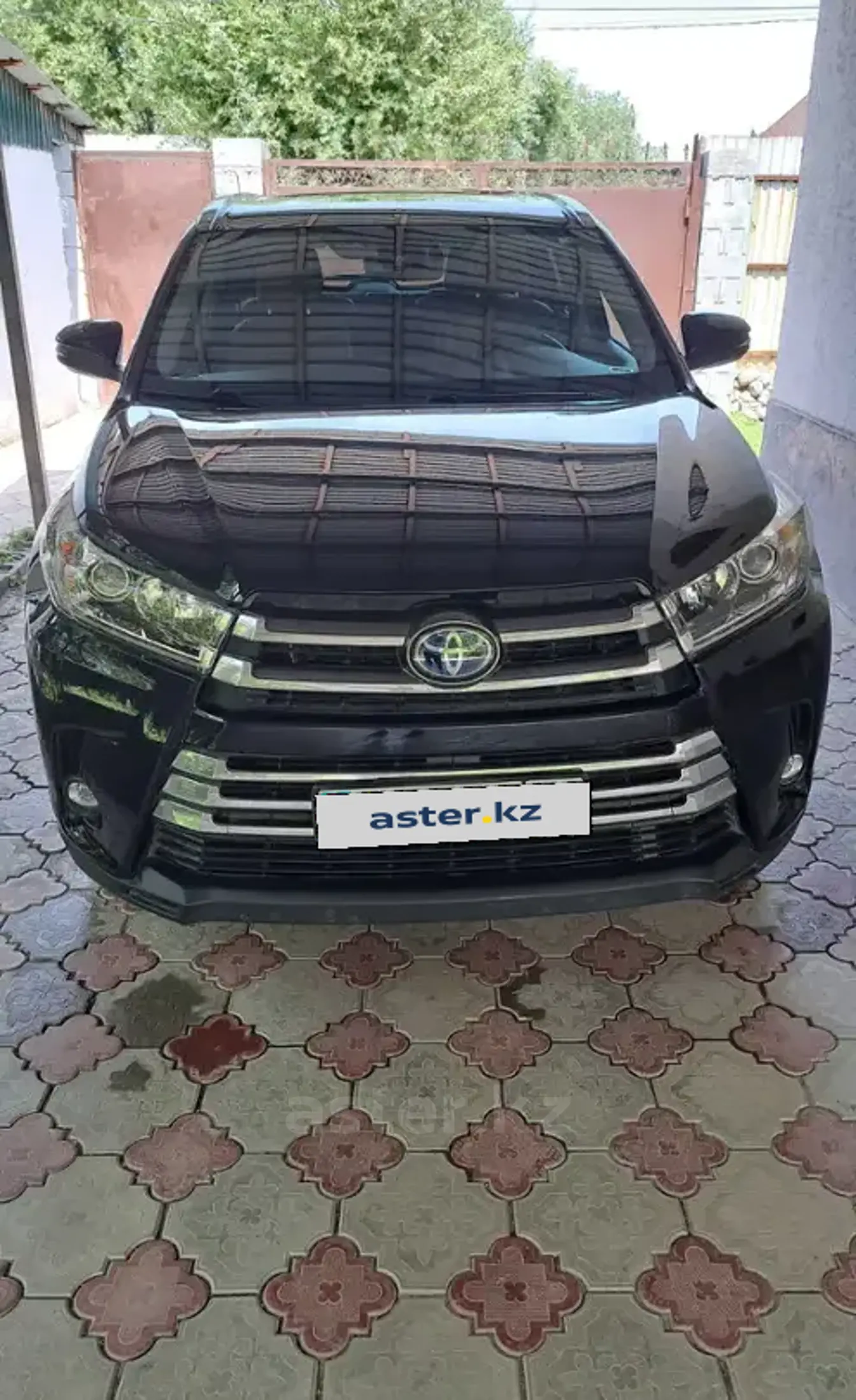 Toyota Highlander 2019 года за 18 300 000 тг. в Алматы фото 2