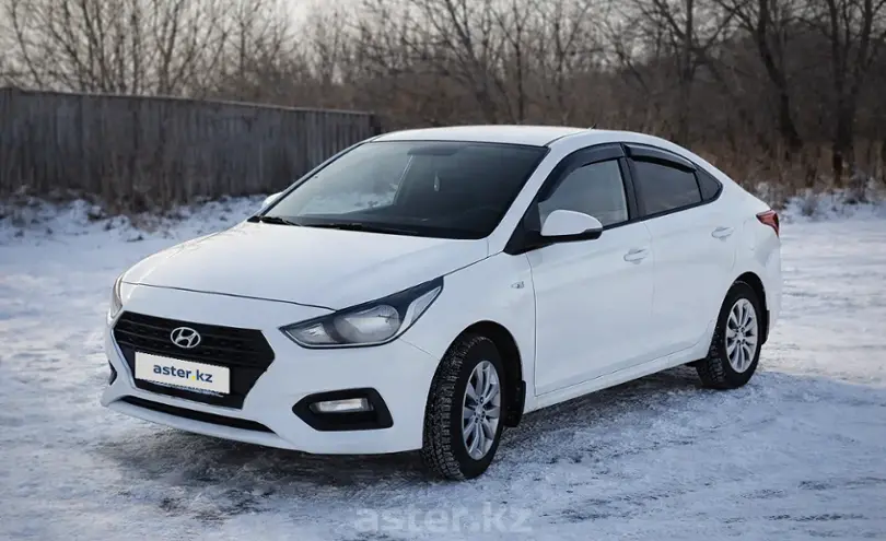 Hyundai Accent 2018 года за 4 800 000 тг. в Караганда фото 1