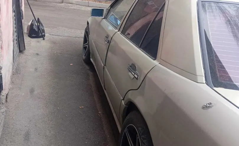 Mercedes-Benz W124 1989 года за 850 000 тг. в Алматы фото 4