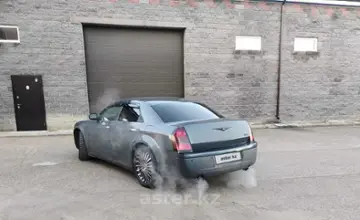 Chrysler 300C 2005 года за 5 500 000 тг. в Астана фото 4
