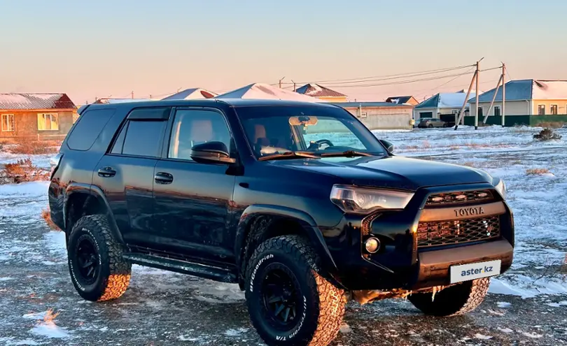 Toyota 4Runner 2014 года за 15 900 000 тг. в Атырауская область фото 3