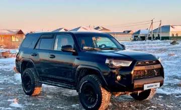 Toyota 4Runner 2014 года за 15 900 000 тг. в Атырауская область фото 3