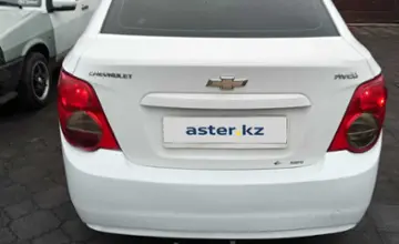 Chevrolet Aveo 2015 года за 3 000 000 тг. в Костанайская область фото 4