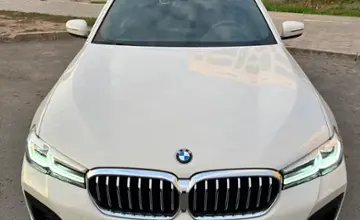 BMW 5 серии 2022 года за 26 000 000 тг. в Астана фото 1