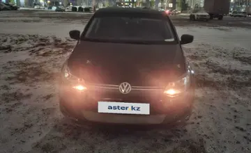 Volkswagen Polo 2014 года за 3 800 000 тг. в Астана фото 3
