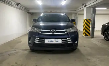 Toyota Highlander 2019 года за 17 000 000 тг. в Алматы фото 1