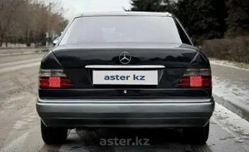 Mercedes-Benz E-Класс 1995 года за 735 000 тг. в Алматы